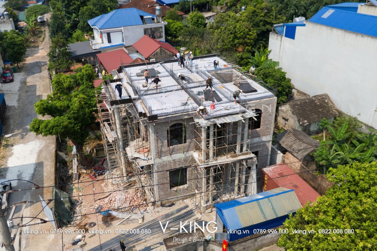 THI CÔNG XÂY DỰNG BIỆT THỰ TÂN CỔ ĐIỂN MÁI MANSARD VK24149-TC 5 thi cong xay dung biet thu tan co dien VK24149 3